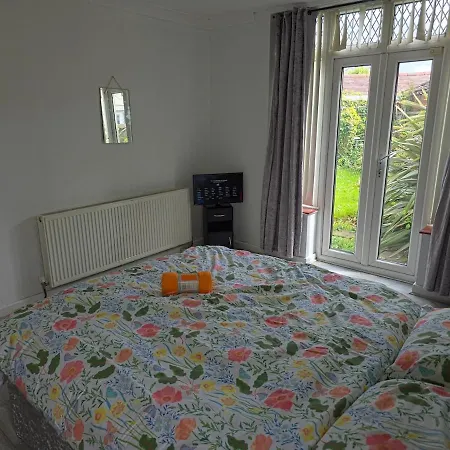 Jusdor Six Bed Lovely In Filton Bristol