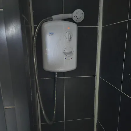 Jusdor Six Bed Lovely In Filton Apartmán *