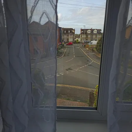 Jusdor Six Bed Lovely In Filton Bristol