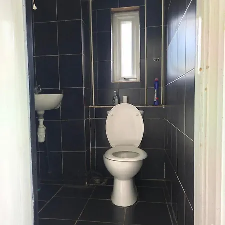 Apartmán Jusdor Six Bed Lovely In Filton *