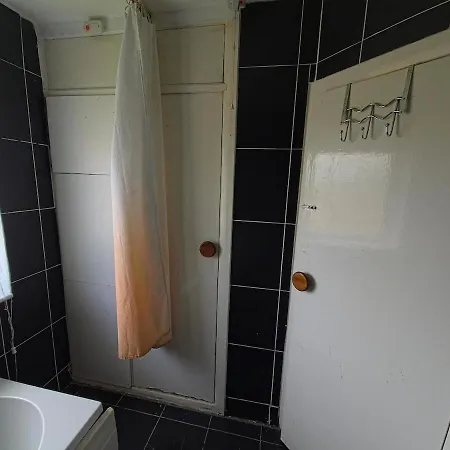 Jusdor Six Bed Lovely In Filton *