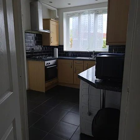 Jusdor Six Bed Lovely In Filton Apartmán *