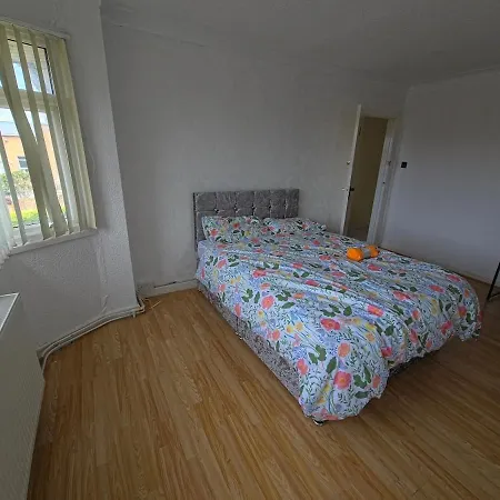 Jusdor Six Bed Lovely In Filton Apartmán Bristol